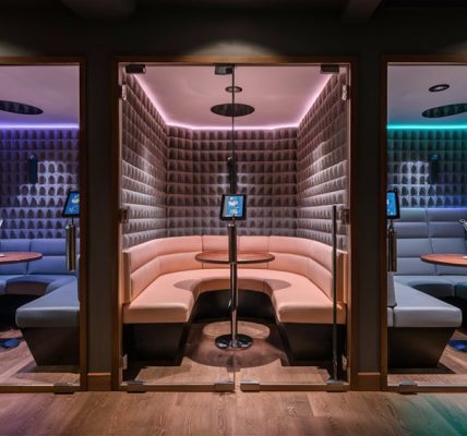 select room by size